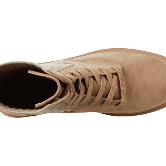 NIB!! ESPRIT Warm Sand Lace Front Lug Sole Combat Boot 9M - Picture 4 of 5